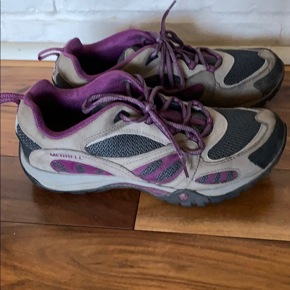 Merril Hiking shoes